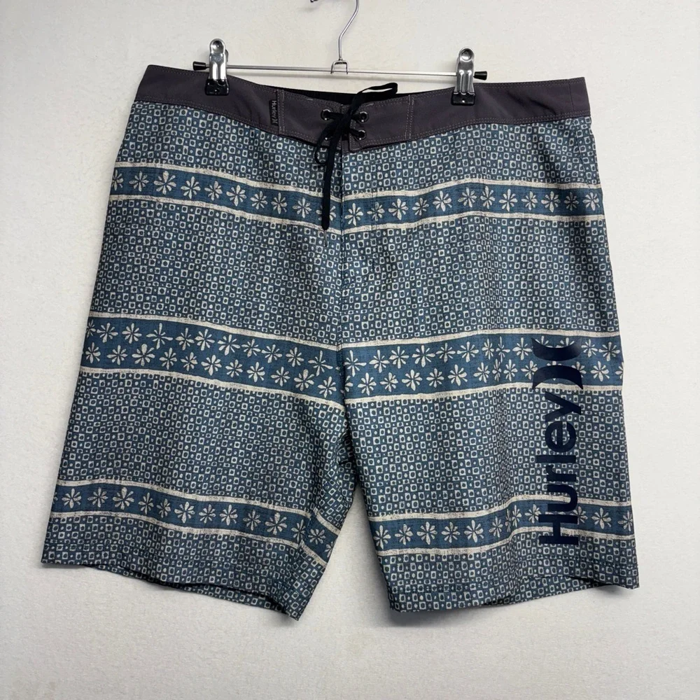 Hurley Swim Shorts 34 Stripe Navy‎ Blue